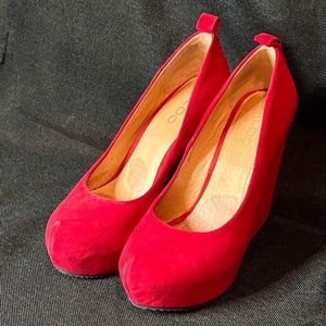 Aldo Calcagni Red Suede Wedge Heels